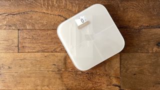 The Best Smart Scales To Track Weight, BMI, Body Fat Percentage And More (12)