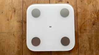 The Best Smart Scales To Track Weight, BMI, Body Fat Percentage And More (13)