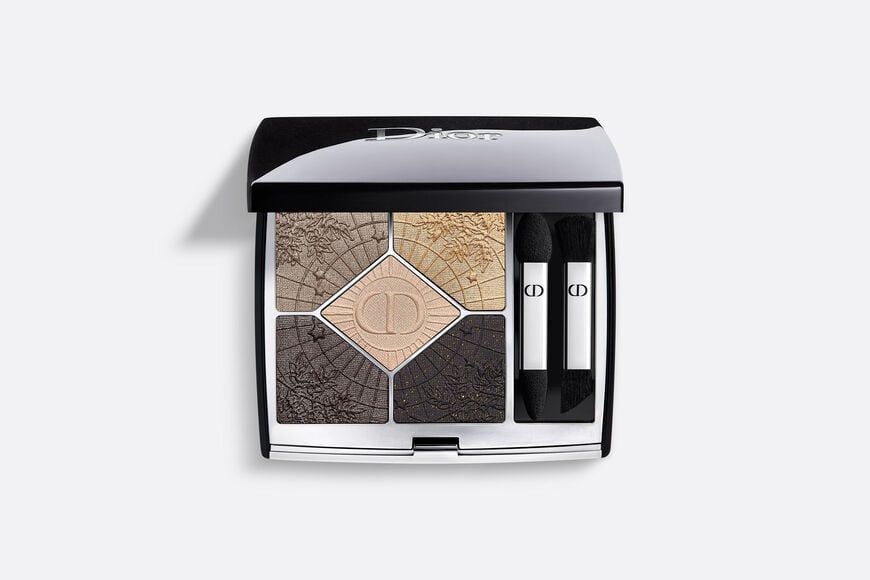 The 17 Best Glitter Eyeshadows to Shine Bright This Holiday Season (28)